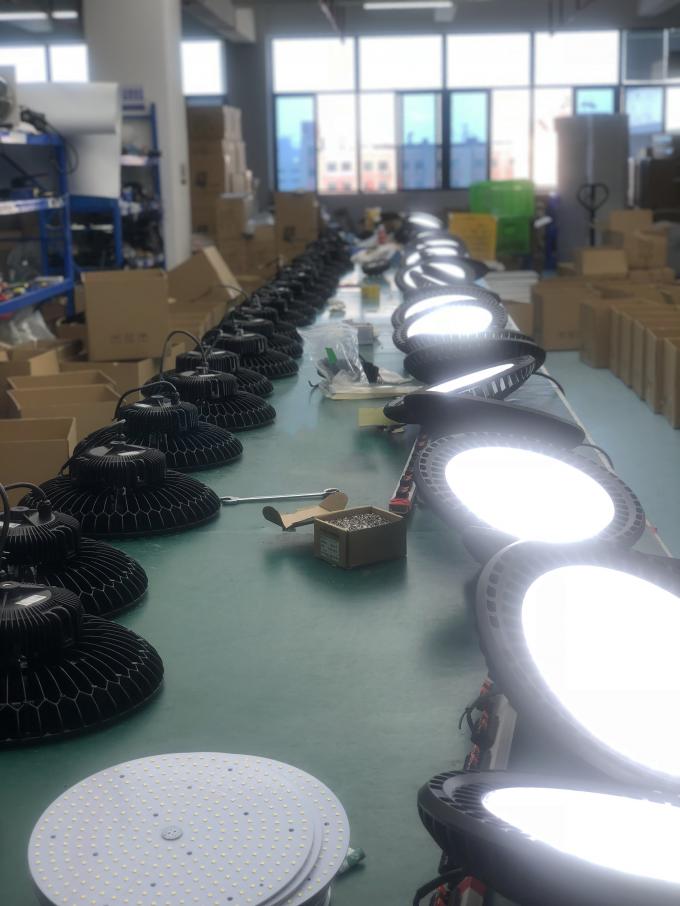 Waterproof 100V - 277V UFO High Bay LED Warehouse Use Industrial Fixture Round Lamp