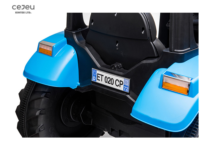 6 Km/Hr Plastic Ride On Tractor New Holland T7 Blue Ride On Tractor And Trailer 28kg