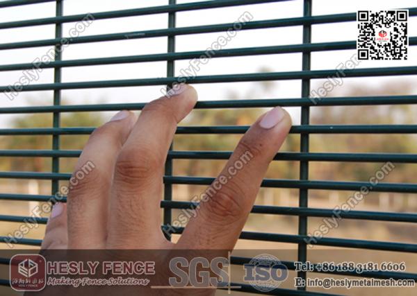 Anti Climb Security Mesh Fencing Panels