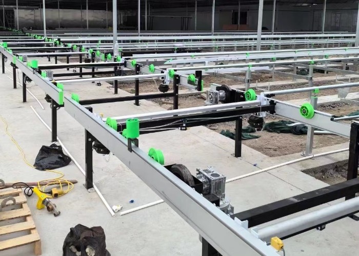 Growing System Rolling Greenhouse Tables Adjustable Shuttle Bench System Agriculture Movable Bench