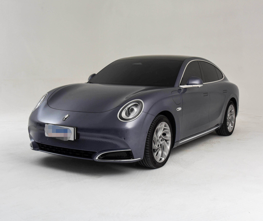 ORA Lightningmao 2022 600km Four Wheel Drive High Performance Electric Sedan