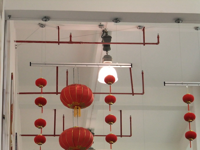 Industrial LED Light Lifter