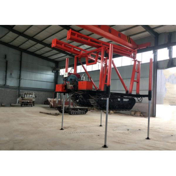 0-10tons Steel Crawler Chassis With 360° Rotating Lifting Boom