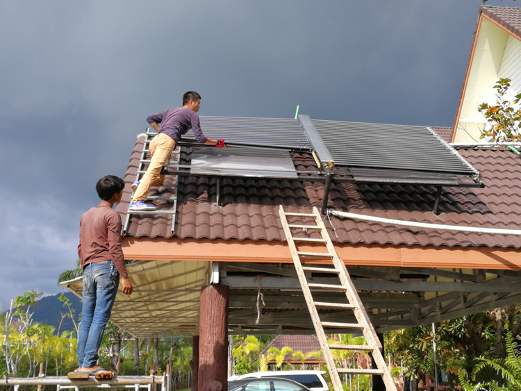 Durable Solar Water Heater Evacuated Tube Collector Stainless Steel Material