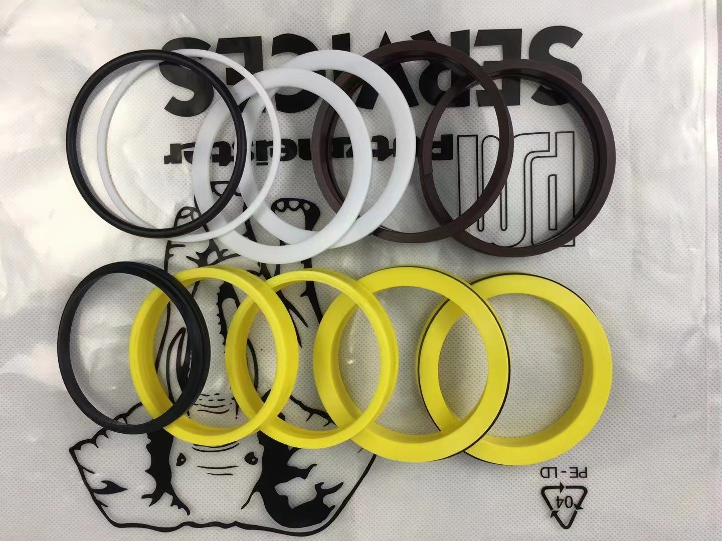 2201538244 Putzmeister 49M Telescopic Three Cylinder Seal Oil Seal Concrete Pump Truck Spare Fittings