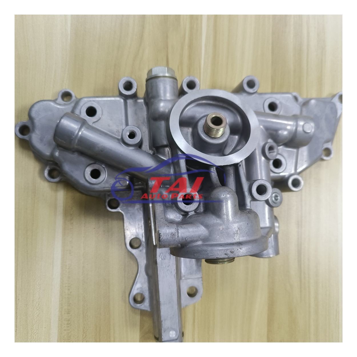 Original Oil Cooler Housing Toyota Engine Spare Parts For Fd42 Engine