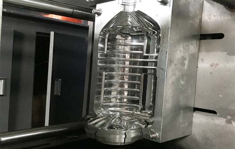 User-Friendly Semi Auto Pet Blowing Machines for 400mm Neck Diameter Plastic Bottles