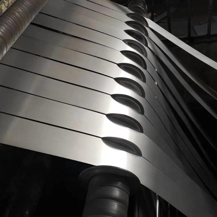 EN10147 610mm Zinc Coated Steel Coil Strip For Houshold Appliance