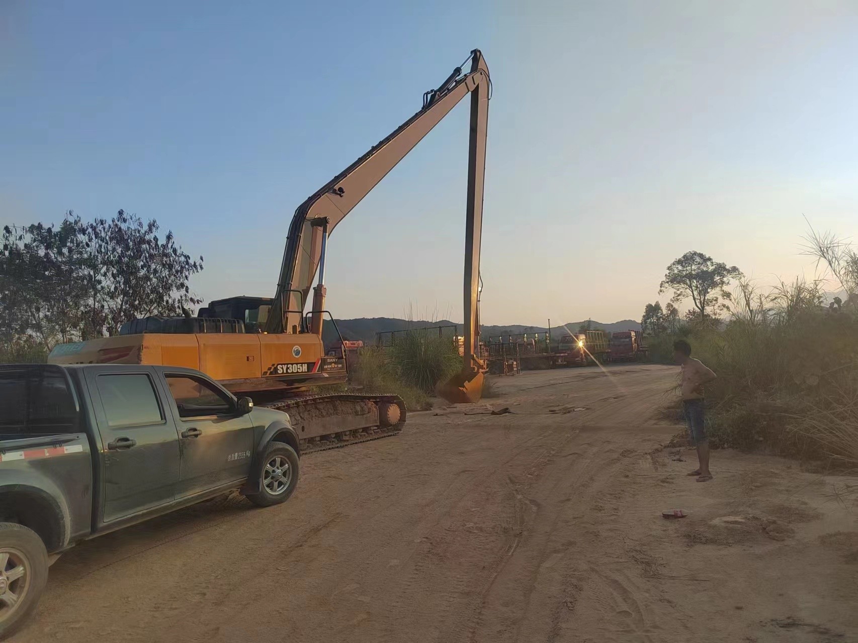 Zhonghe 6-8 Ton 8m Long Reach Excavator Booms Arm For PC80 EX60