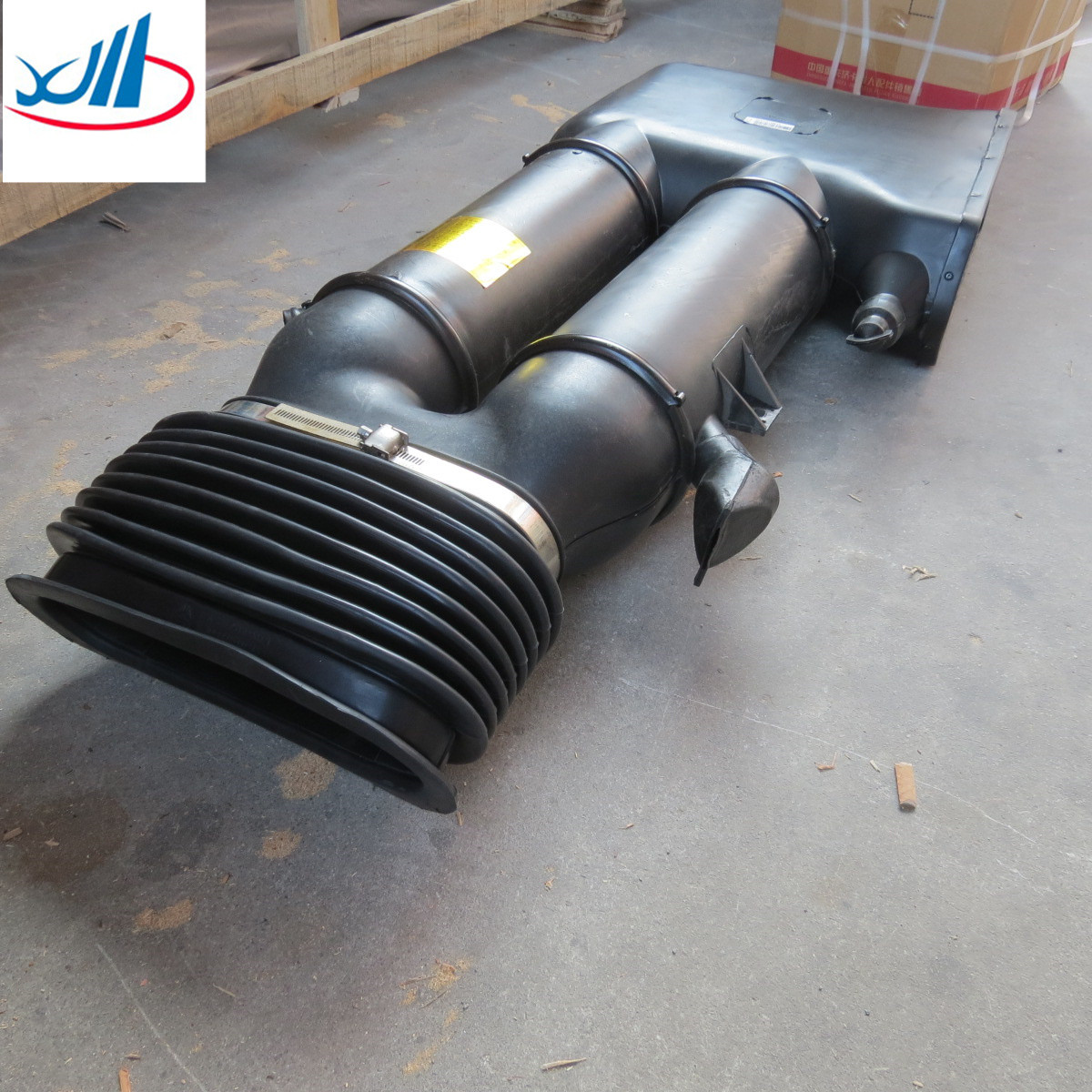 Yutong Bus Parts Double Cylinder Intake Port Air Intake Pipe WG9725190012