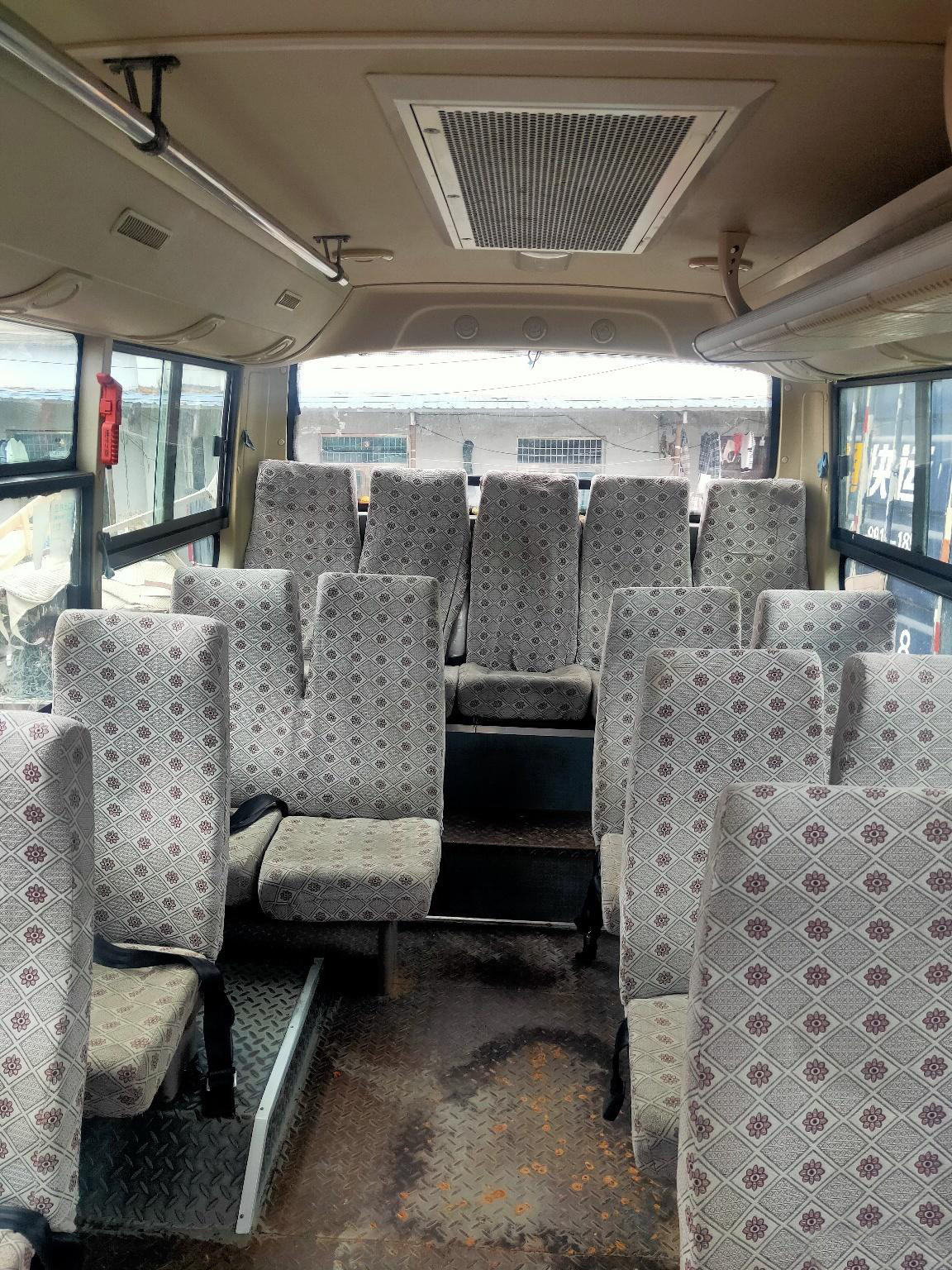 Dongfeng 19 Seats Used Passenger Bus Second Hand Euro 3 RHD Lhd City Coach