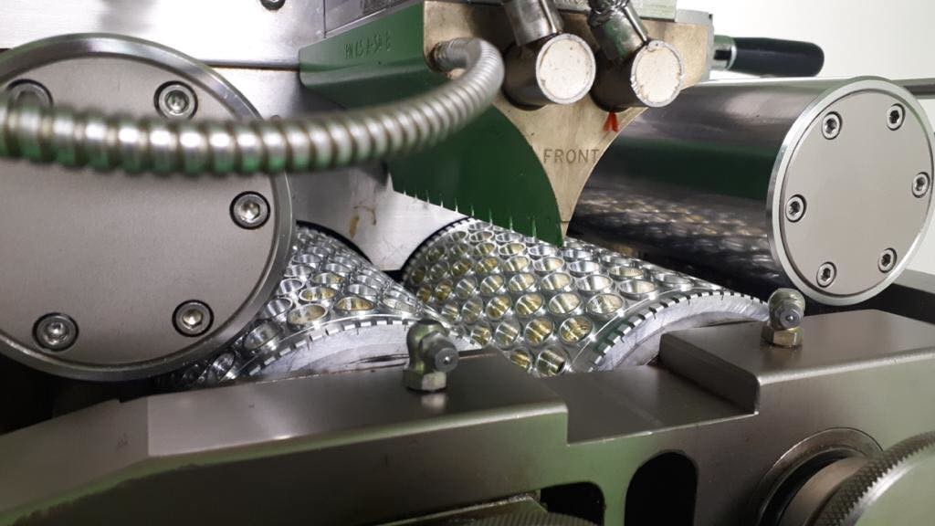 Oil Filling Soft Capsule Making Machine Gelatin Encapsulation