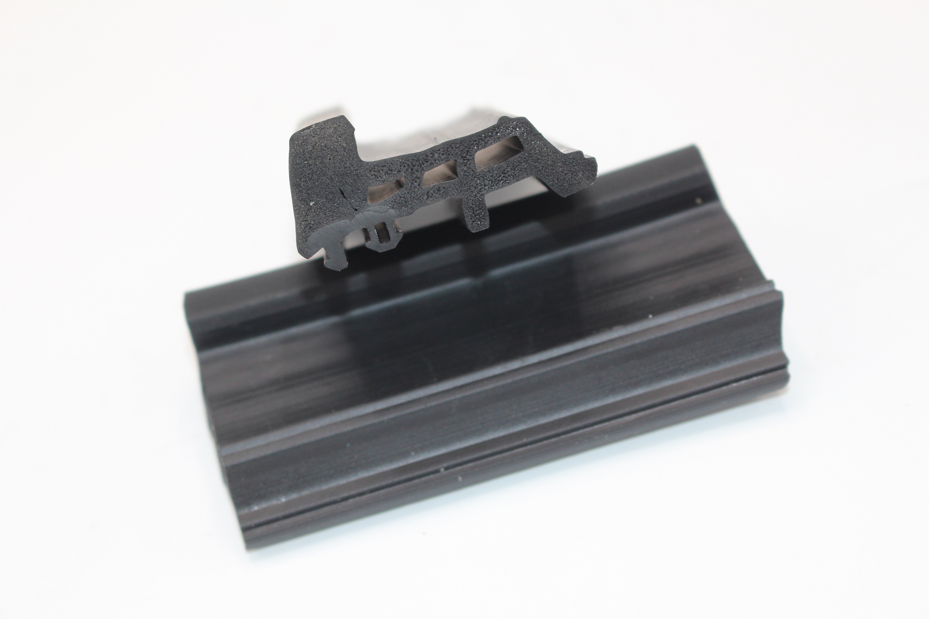 Delivery 5-10 Days Customized Silicone Rubber Extrusion Profile for OEM Seals Strips