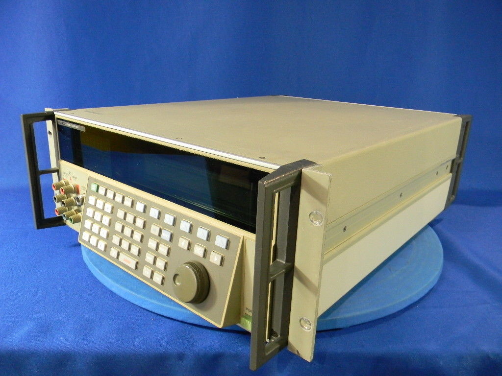 Multiscene Fluke 5700A Multifunction Calibrator Durable 600 MHz