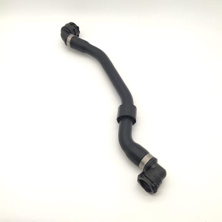 SQCS Automotive Parts for Replacing Your Car's Water Pipe on Mercedes-Benz W205