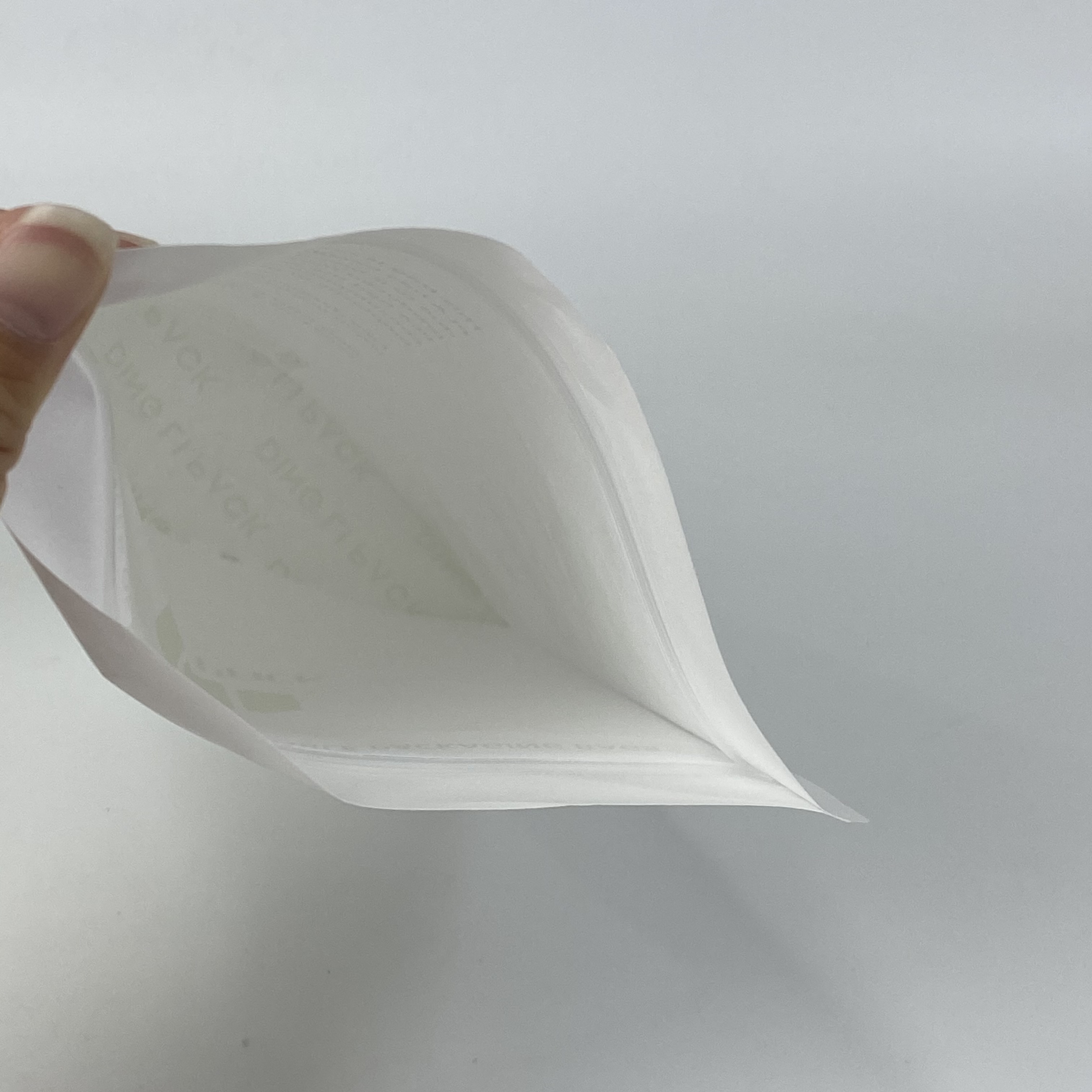 Recyclable Stand Up Resealable Paper Pouches Biodegradable Food Packaging Bag
