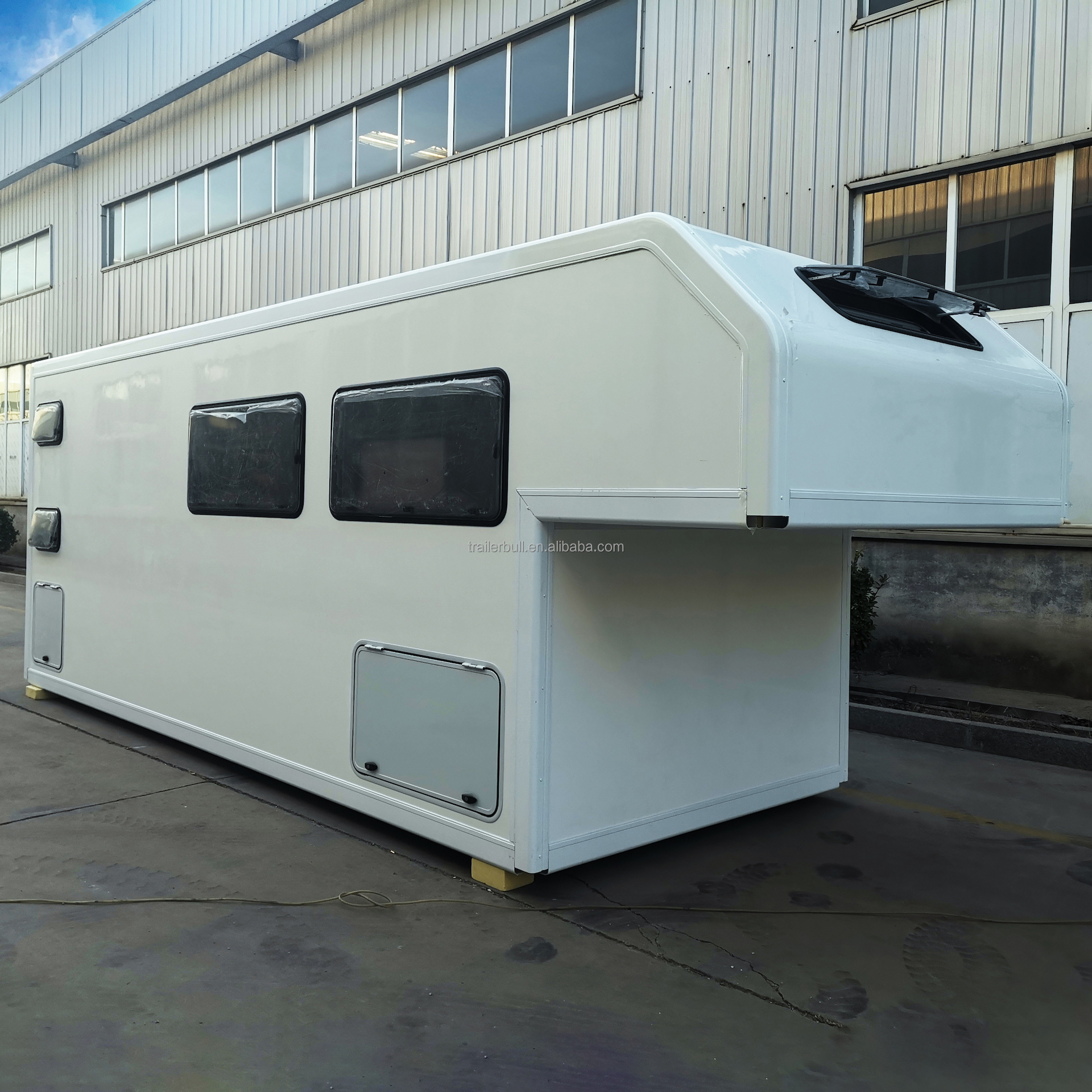 20ft FRP Motorhome Truck Camper Shells Ideal for DIY Overland Expedition Road Camping