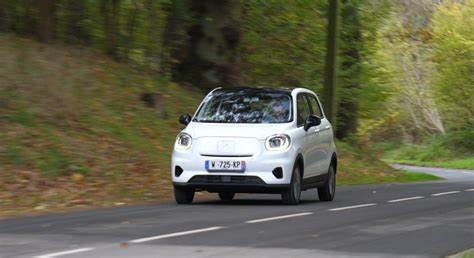 100km/h Small Electric SUV Cars Leapmotor T03 CLTC 403km EV SUV Vehicles