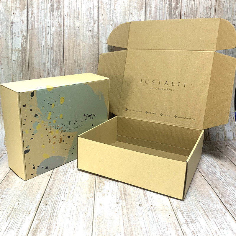 Embossed Corrugated Cardboard Gift Boxes Foil Hot Stamping