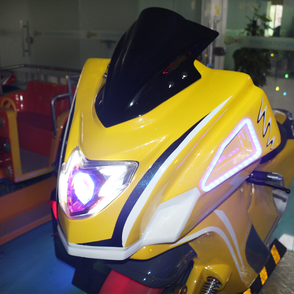 Simulator Car Racing Game Machine / Motorbike Arcade Machine Real Speed
