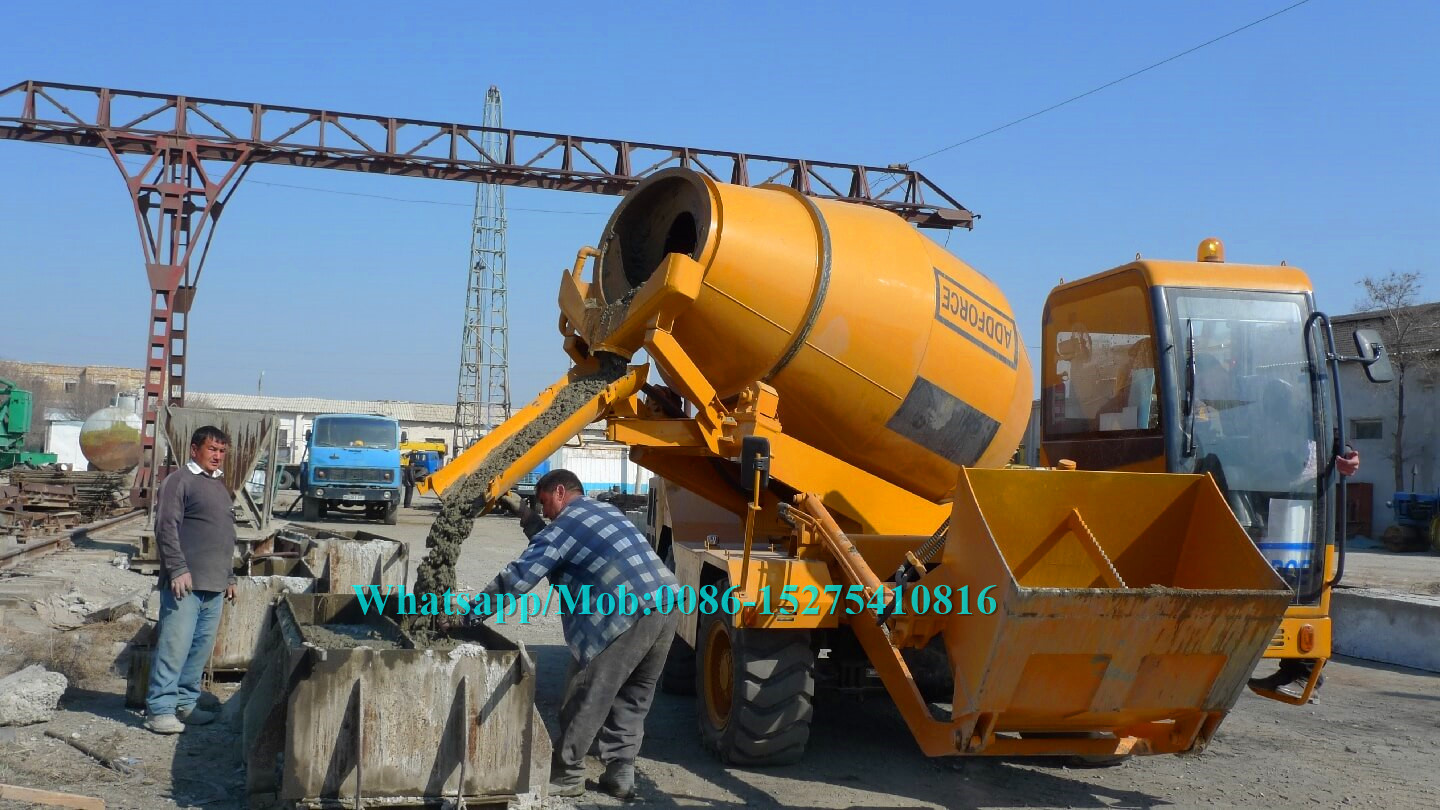 Hydraulic Concrete Construction Equipment Self Loading Mobile Concrete Mixer