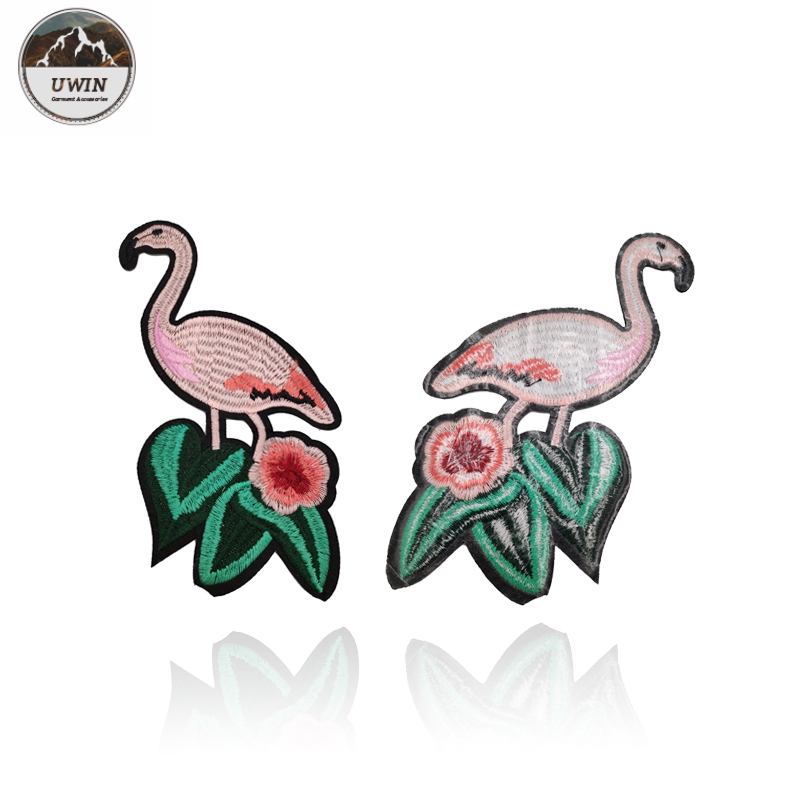 Popular Flamingo Iron On Patch , Embroidery Pink Flamingo Patches Customized Size
