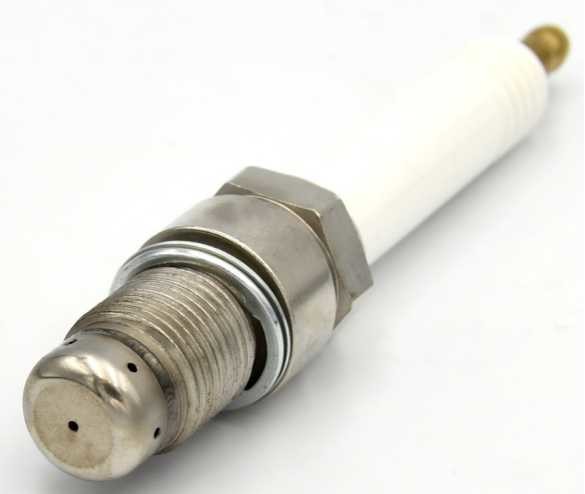 Replacement Generator Spark Plug MTU X52404500027 MTU X52404500039 MTU X52404500049