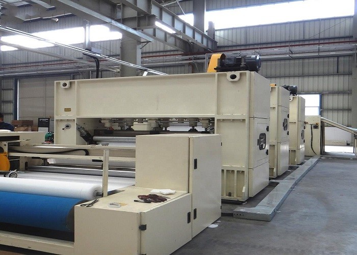 Blanket Non Woven Fabric Machine , Needle Punching Machine For Various Felt