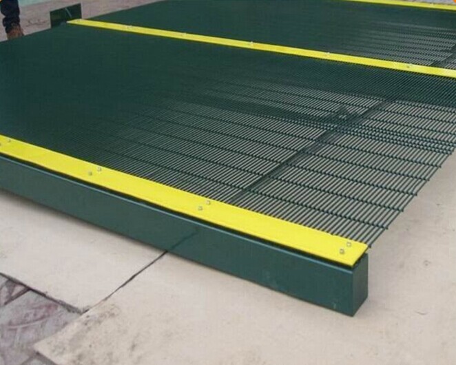 358 mesh fence