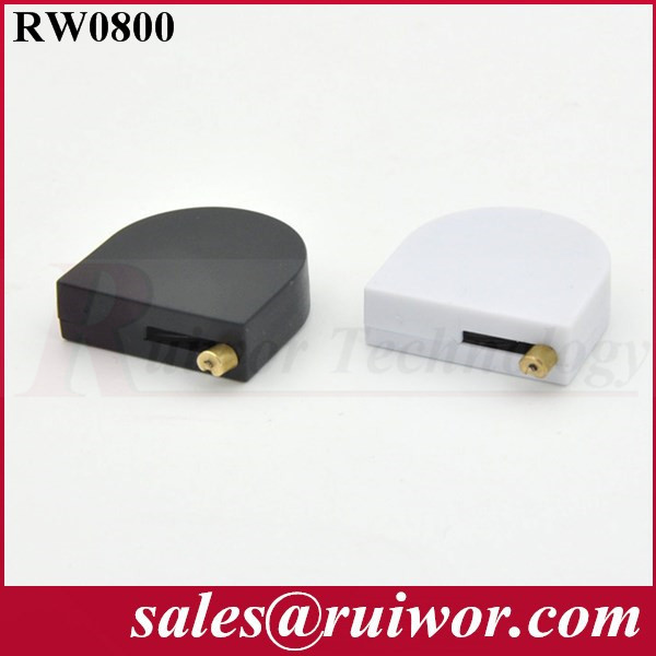 Mini retractable cable reel 
