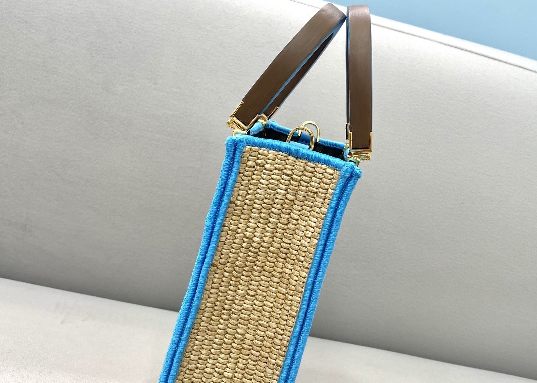 Newest Mini Small Square Bag Straw Weaving Series Of Pure Hand Woven Handbag Luxury Style Cross-Body Bag