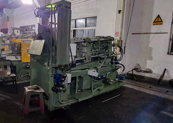 Zinc Allloy Belt Buckle 35T Small Casting Machine