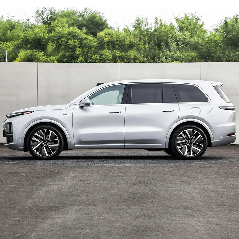 1315km Cruising Range 2023 Lixiang L9 Luxury Max Edition SUV Hybrid Engine Electric Cars and 5218x1998x1800mm Dimensions