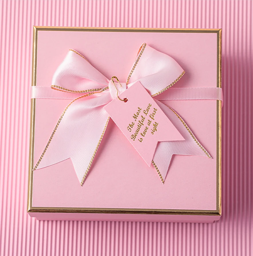 Luxury Pink Magnet Cover Dress Carton With Folding Magnetic Seal Gift Box