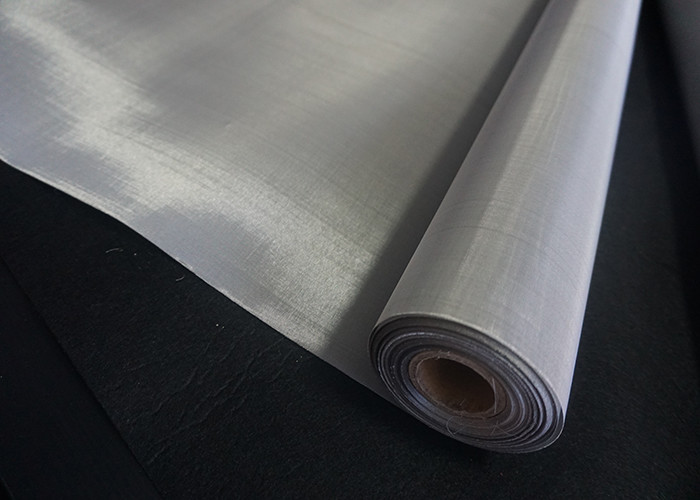 SS304 Metal Mesh Conveyor Belt Wire Mesh Conveyor Belt Solids Liquids Filtration