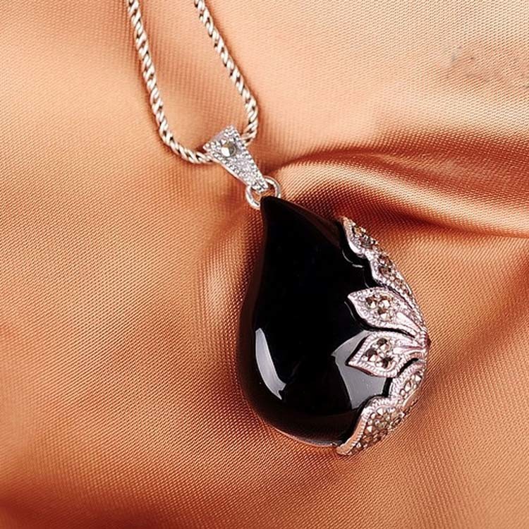 Vintage Jewelry 925 Silver Black Onyx Marcasite Drop Pendant Necklace 18 Inches (JA1674BLACK)