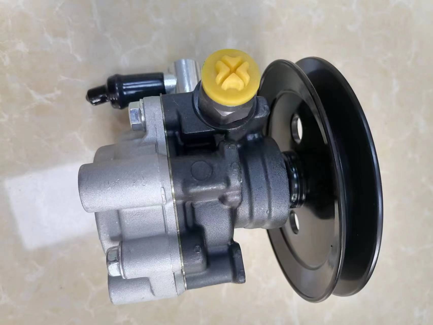 44320-26063 Steering Pump For Toyota Hiace Van RZH114 With Advanced Technology