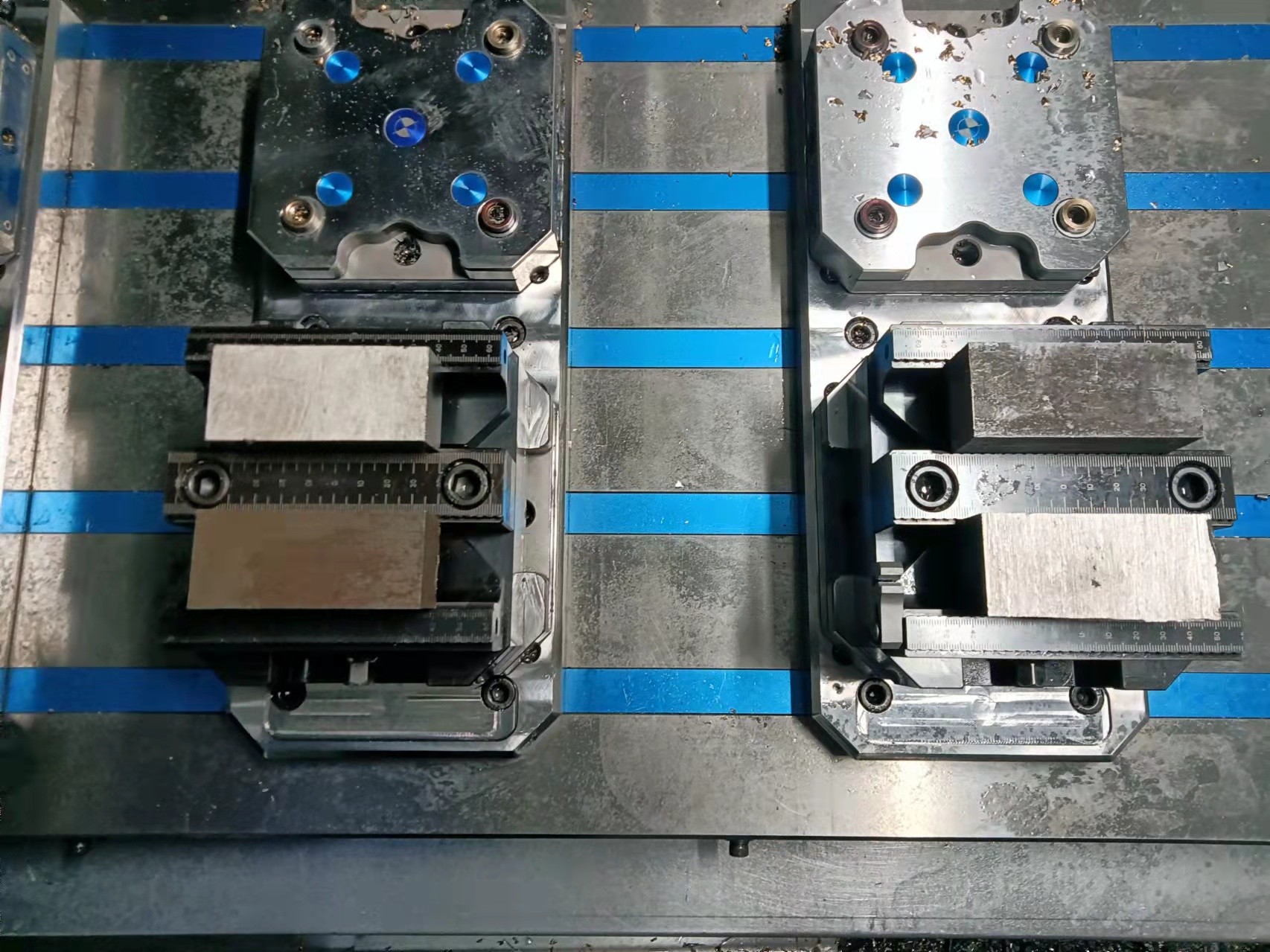 Flexible 4th Axis Fixture / Axis Vise For Cnc Milling Machine 75150D