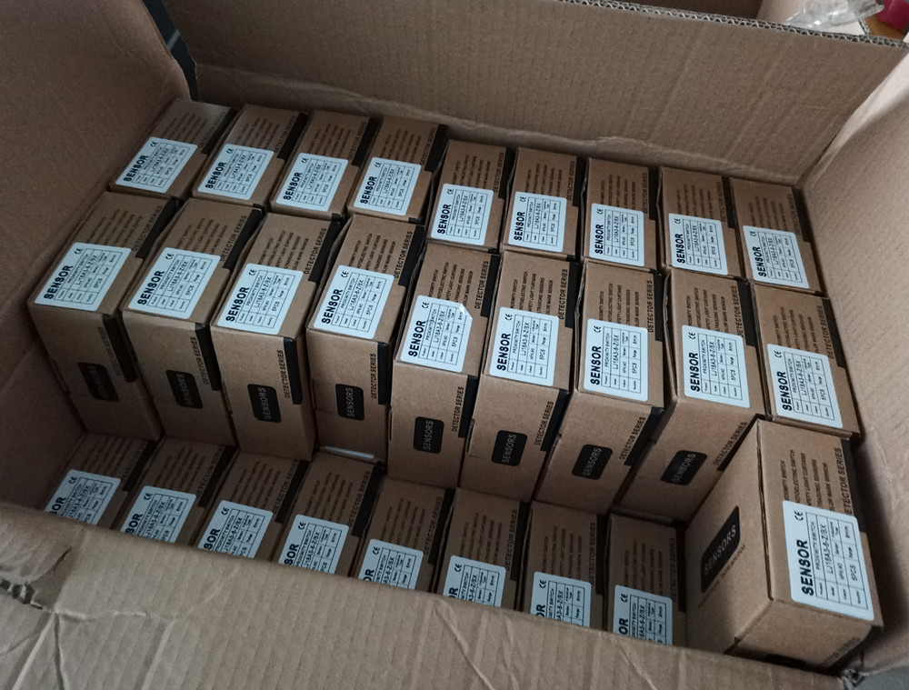 3-wire 12vdc NPN NO 1.0m Cable LM18-3008NA Position Sensor Switch 8mm Detecting Distance M18 Inductive Proximity Sensor