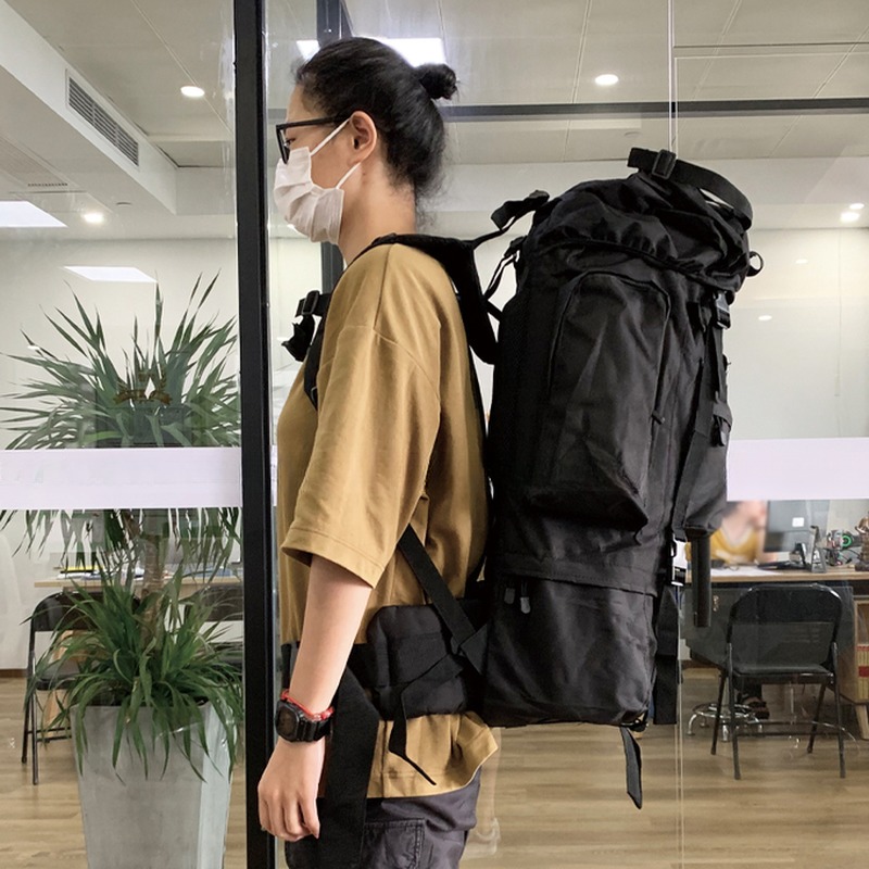 Large Capacity Backpack for Outdoor Travelling and Camping Customized Logo Availabled