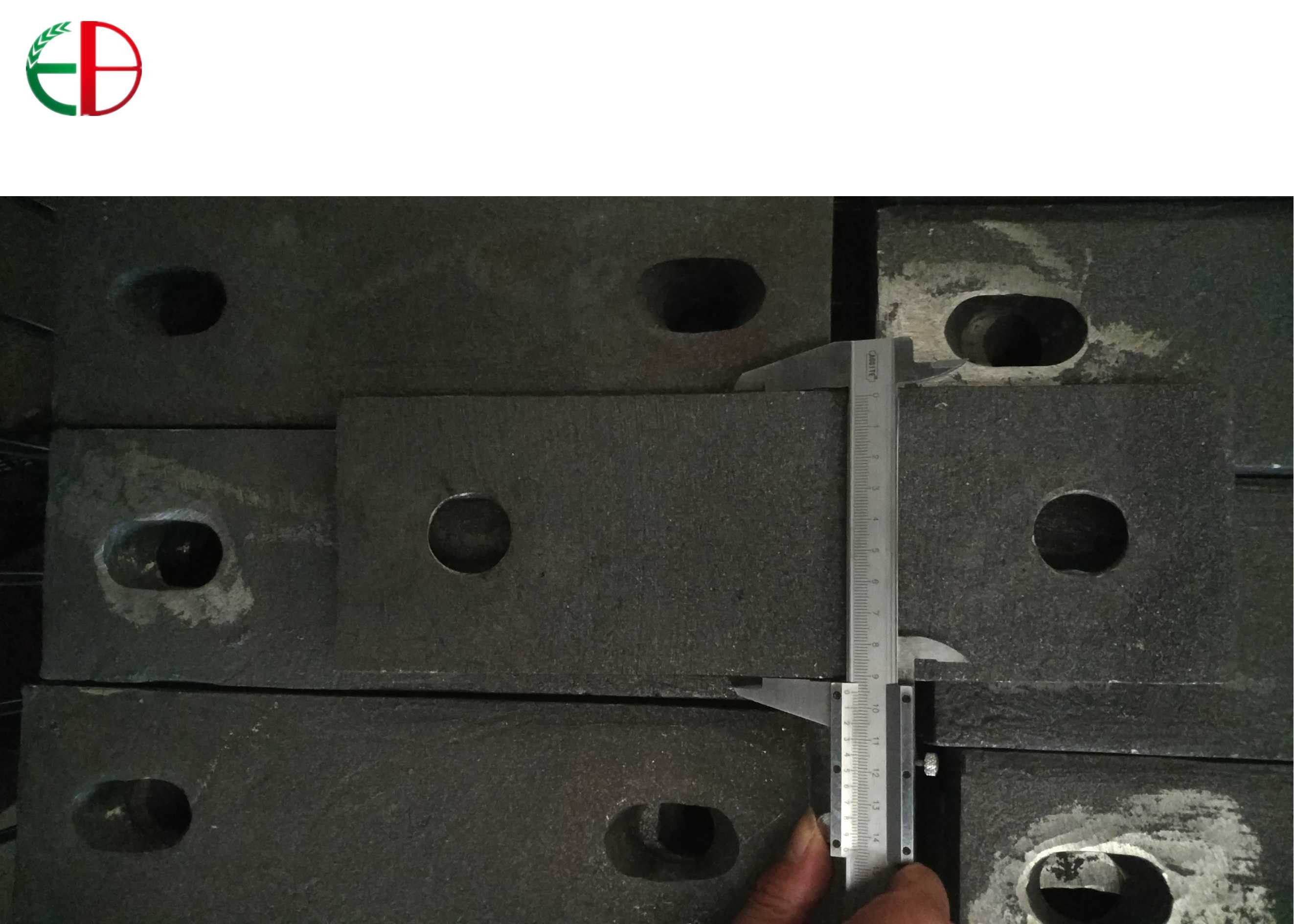 ASTM A532 Cl-C-Ni-Gba Ni Hard Wear Plates Resin Sand Cast Process Eb10014