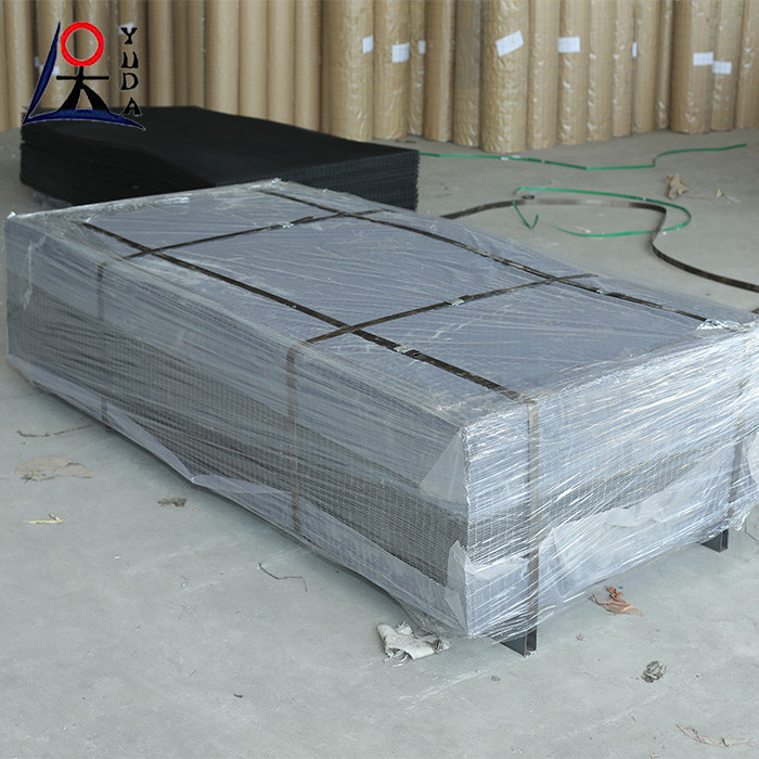 Galvanized Steel Welded Mesh Metal Fence Gi Wire Weld Iron Wire Net