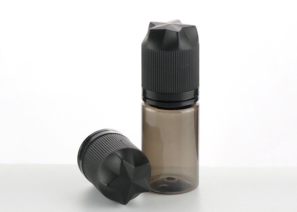 Small Capacity Smoke Oil Bottle PET Plastic E Liquid / Juice Container Durable