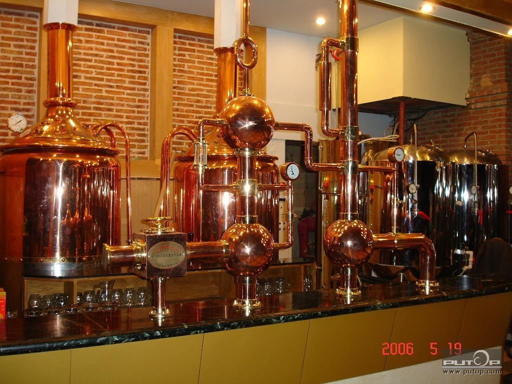 Restaurant Copper Brewing Equipment Steam Heating 1000L 2 Or 3 Vessels