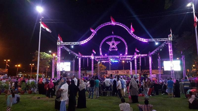 Exhibtion Booth Or Stage Lighting Truss , 290mm or 300mm Aluminum Square Bolt Truss
