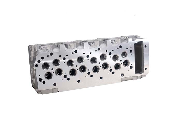 MITSUBISHI 4M41 Cylinder Head , Diesel Engine Spare Parts ME204200 ME204399