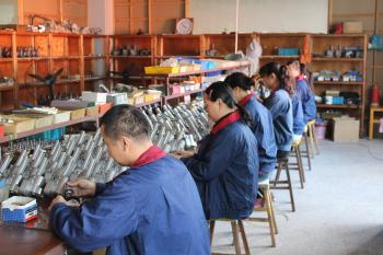 Wenzhou Zhenda Packing Machine Co., Ltd.
