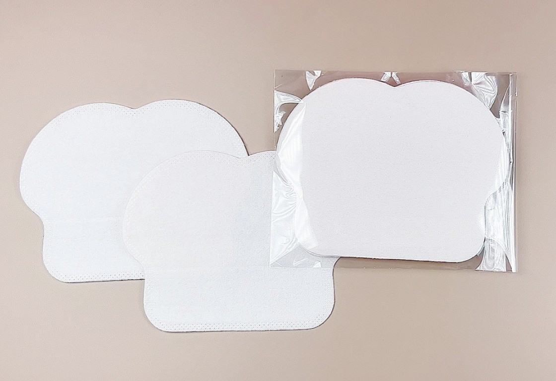 Customized Disposable Sweat Absorbing Pads Eco Friendly Armpit Sweat Pads