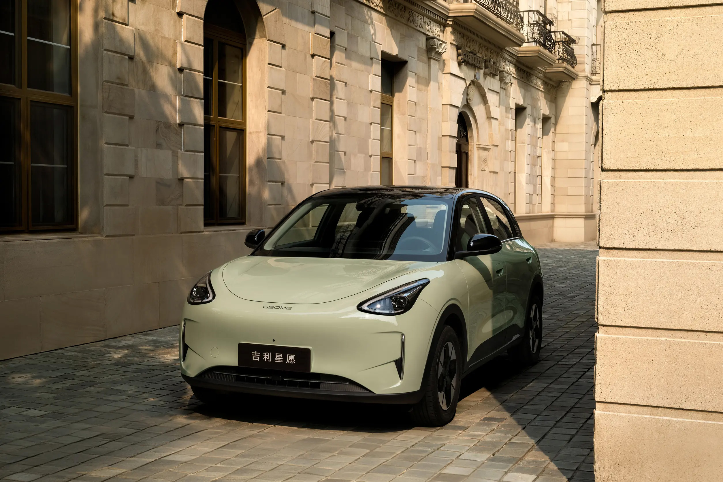 s 2024 Geely Galaxy Xingyuan Mini SUV The Best Choice for Affordable Luxury Electric Energy Vehicle Solutions
