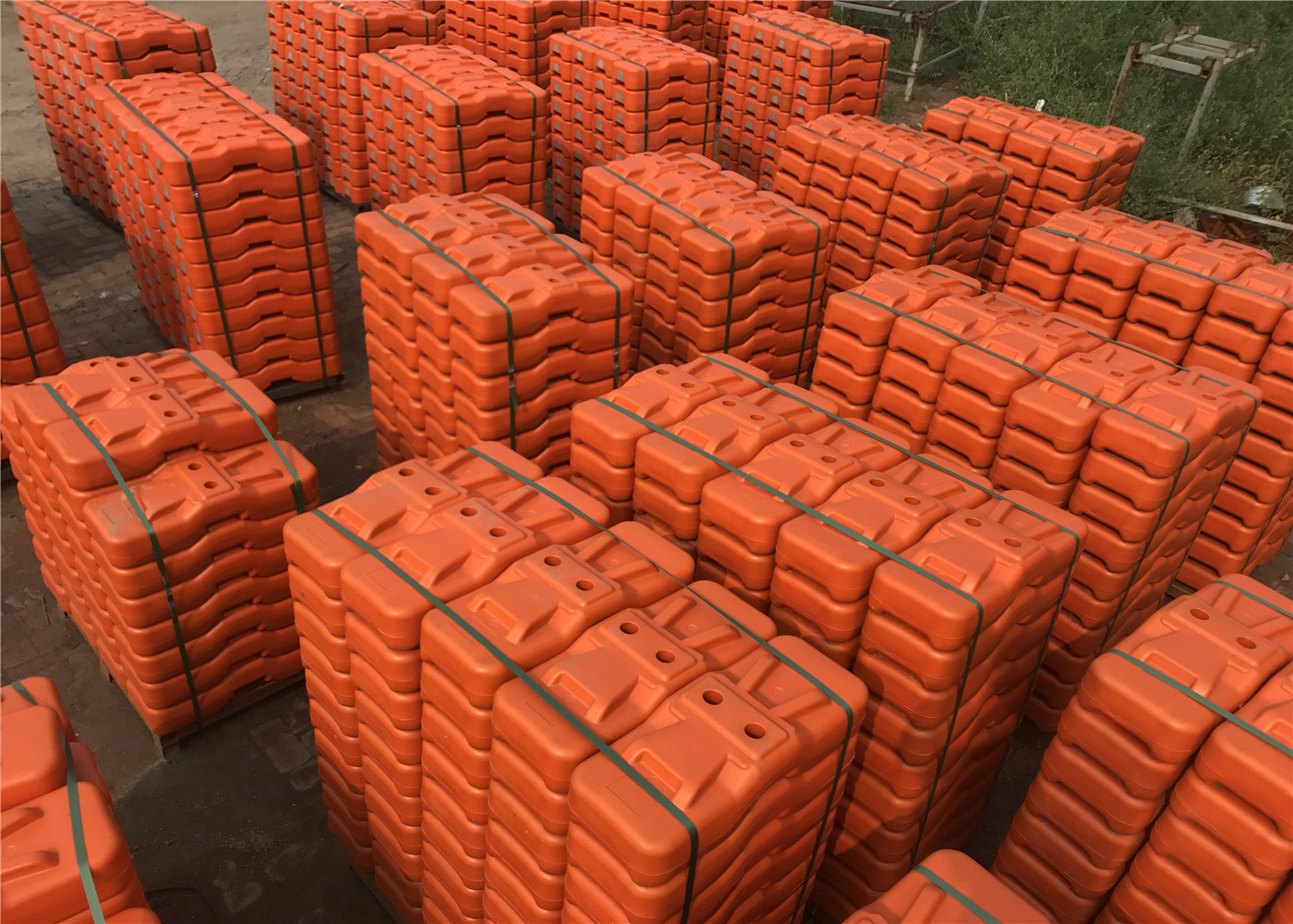 Hot Dipped Galvanized Temporary Fencing Panels 32mm tube wall thick 2.00mm inside and outside zinc coated